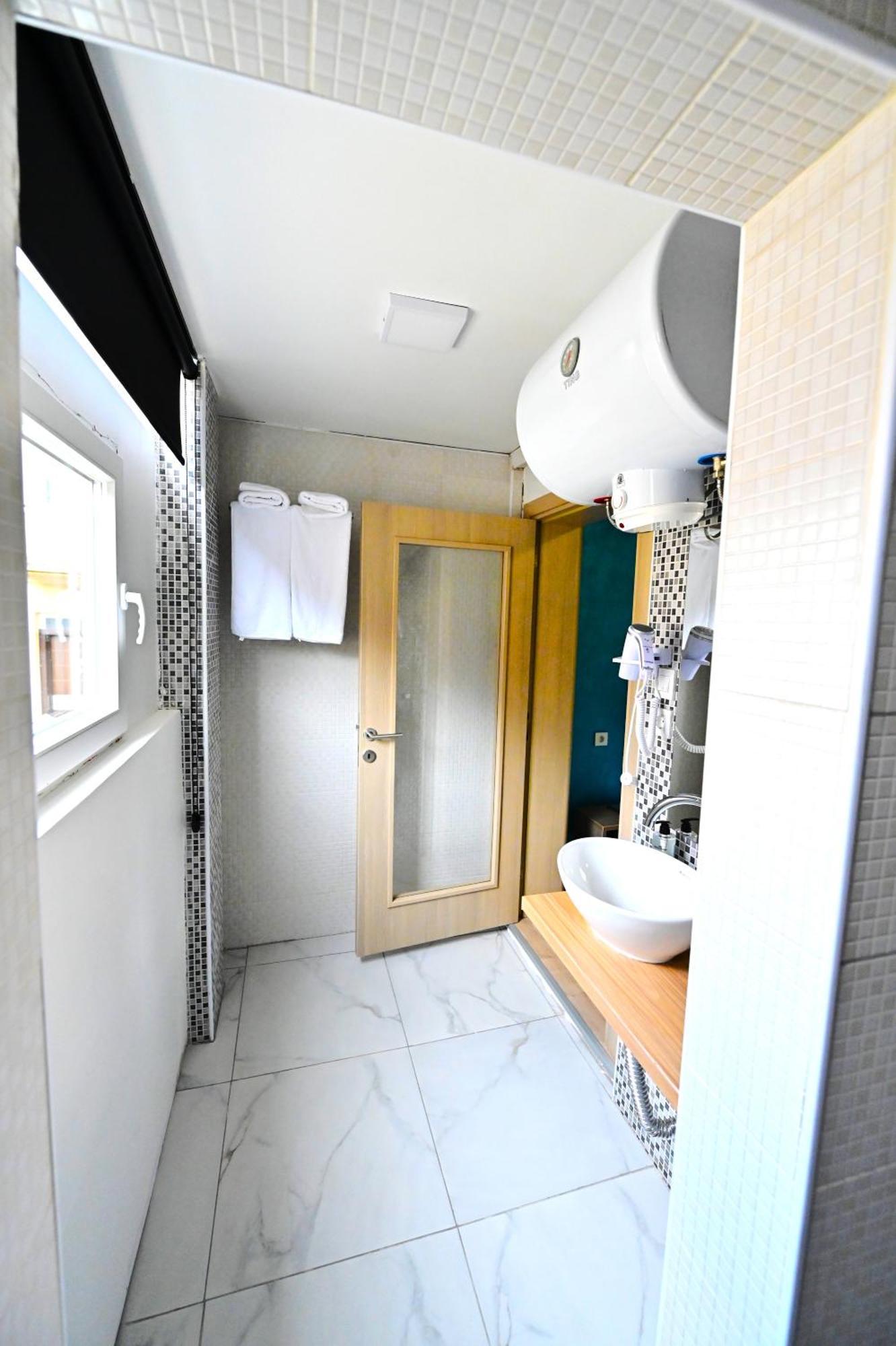 Hotel Easy Kumanowo Zewnętrze zdjęcie