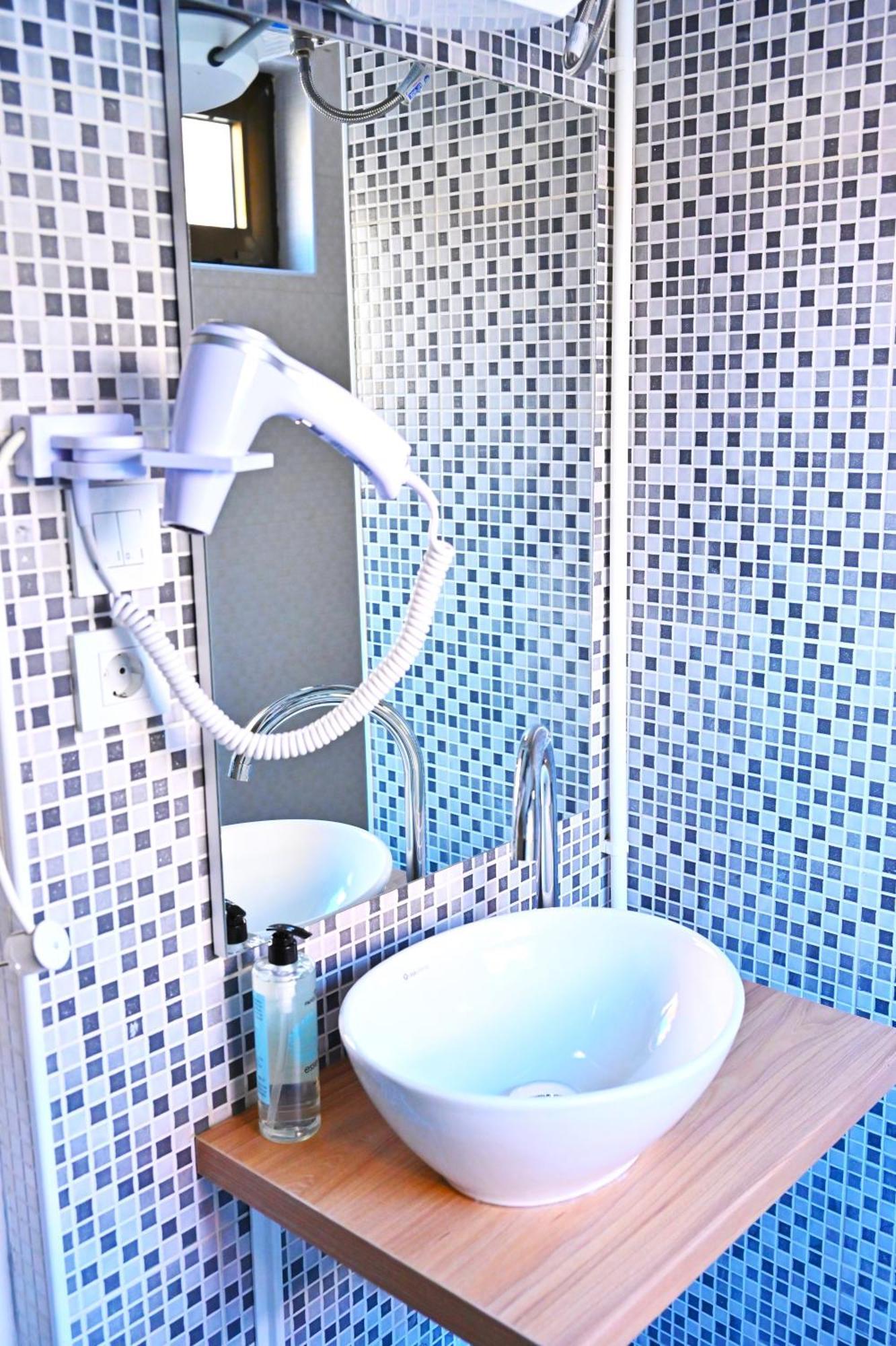 Hotel Easy Kumanowo Zewnętrze zdjęcie