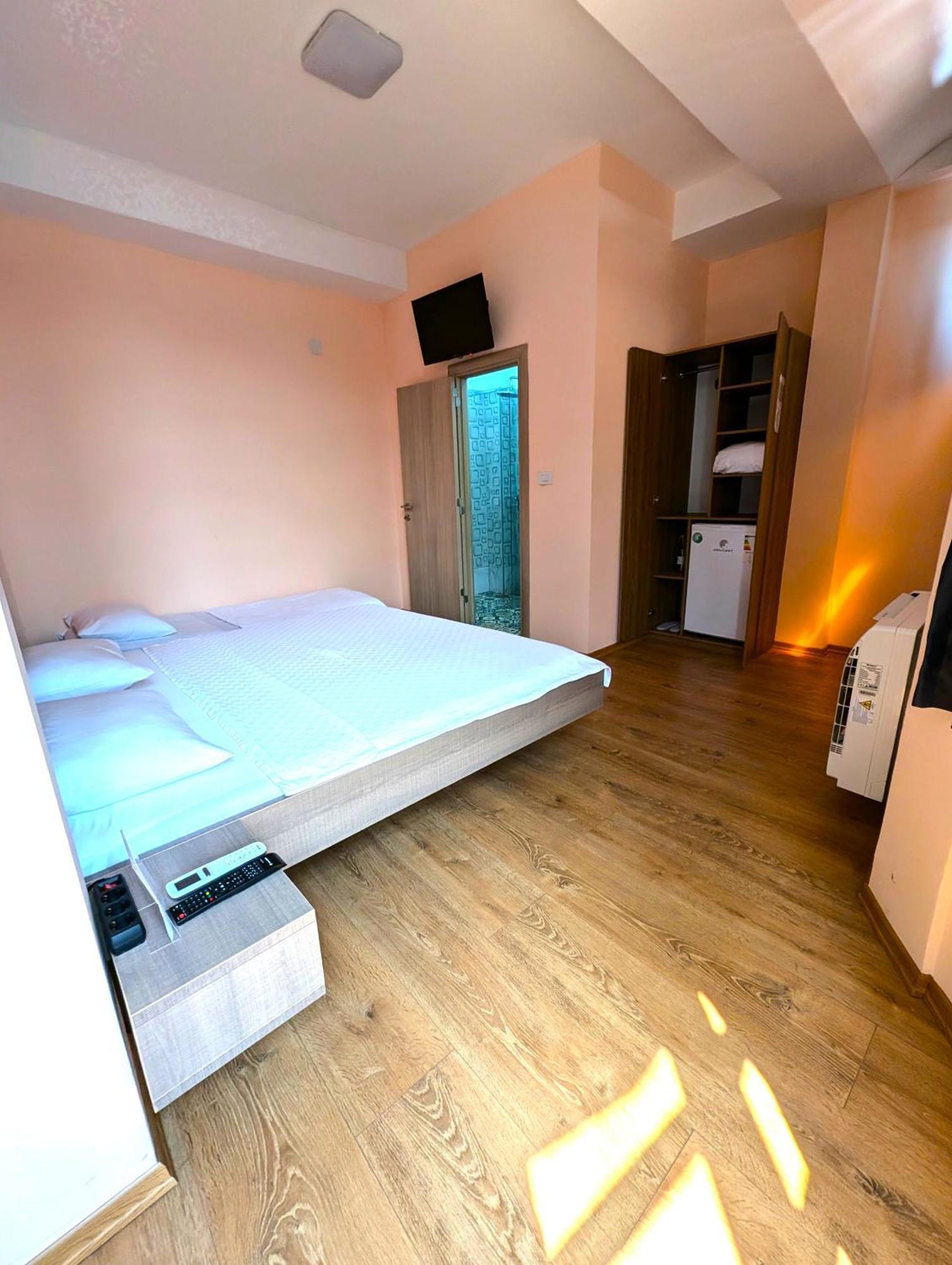 Hotel Easy Kumanowo Zewnętrze zdjęcie